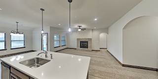 Luxury 4 Bedroom 2 Bathroom Home in Putnam City Schools Gallery 6