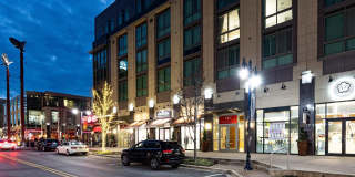 147 WATERFRONT Street Gallery 50