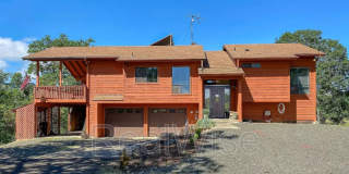 539 Hatfield Dr Gallery 1