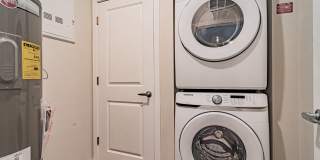 The NinetyNine Gallery 15