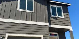 3 Bedroom 2.5 Bathroom Townhome- Sunridge Communities Gallery 1