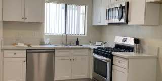 8608 Foothill Boulevard Gallery 1