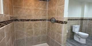 Updated 4BR / 2 Bath Home with off-street parking! Gallery 30