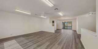 6760 W Oakey Boulevard Gallery 9