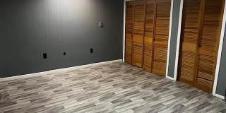 11 Spring Lane Gallery 6