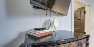 The Remington Bristol Gallery 16