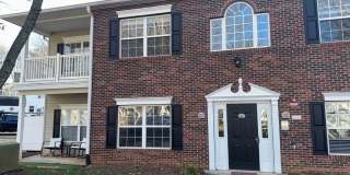 Renovated Cornelius Condo | Two Covered Balconies | Walk to Downtown  Antiquity | Lake Norman Area Gallery 1