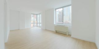 Hudson Crossing Hudson Crossing Gallery 5