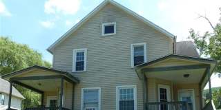 120 W Sixth Street, lower 120 W Sixth Street, lower Gallery 2