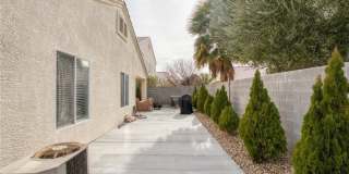 1563 Raining Hills Street Gallery 24