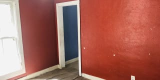 2551 Calvin Street Gallery 10