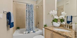 Casa Bella on Westshore Gallery 12