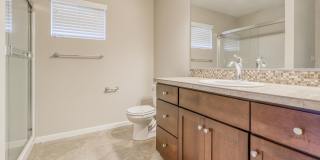 Spacious 4br/2.5ba house with garage in well maintained neighborhood Gallery 17