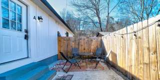 2417 Glenrose Avenue - A Gallery 17
