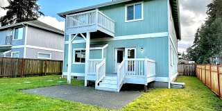 Spacious 4-Bedroom Home with Modern Comforts in Spanaway, WA Gallery 3