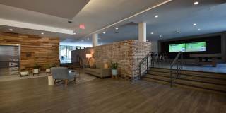 100 Park Gallery 23