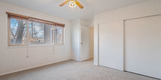 3 Bedroom, 1.5 Bath Condo Available in Cinnimon Courtyard Gallery 15