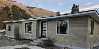 675 North Avenue East Gallery 1