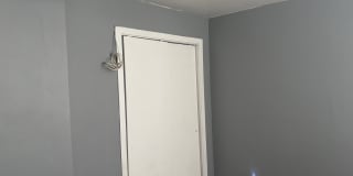 1901 Plymouth St Gallery 11