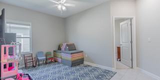 5615 KELLAR Circle Gallery 20