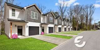 Luxury New 3BR Townhomes | Garage + Pool | 7 min to Fort Bragg Gallery 3