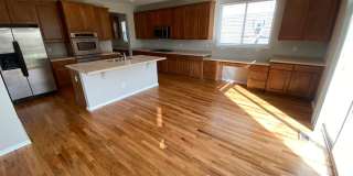 Spacious Home in Horizon Estates Gallery 9