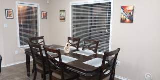 Room in 3 Bedroom Home at Arabian King Gallery 10