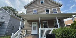 Spacious Five Bedroom, Single Family Home in the Heart of Springfield! Gallery 1