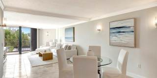 1480 Ocean Drive Gallery 3