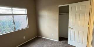 Cozy 3 Bed 2 Bath with Enclosed Den! Cozy 3 Bed 2 Bath with Enclosed Den! Gallery 18
