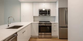 660 Washington Gallery 14