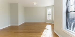 3637-39 N Paulina Gallery 16