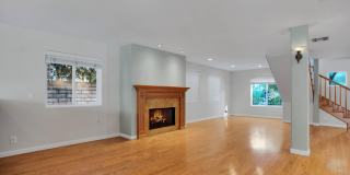 4539 Mammoth Avenue Gallery 7