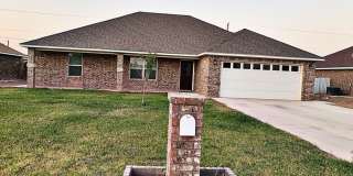 Beautiful all brick home Gallery 1