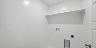 Pet Friendly 4 Bedroom Home in a Beautiful Neighborhood! Gallery 31