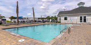 Pointe Grand Apartment Homes Gallery 5