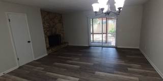 Newly Remodeled 2 BR 1.5 BA Town Homes Gallery 8