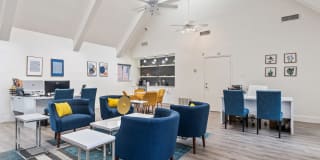 Sterling Crest Gallery 15