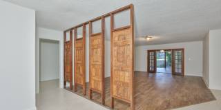 3 Beds 2 Baths Home with Jacuzzi & 2-Car Garage in Clearwater! Gallery 5