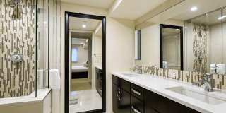 611 S West End Street Gallery 7