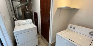 Cozy 2 Bedroom 1 Bathroom Bungalow now available for rent! Gallery 13