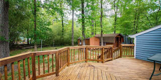 Room in 3 Bedroom Home at Sanderson Dr Gallery 15