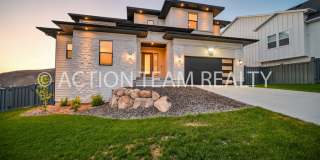 1722 Oakridge Drive Gallery 1