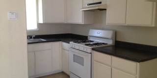 One Bedroom Unit In 4 Plex Ready To Go!!! Gallery 5