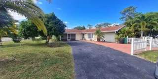 122 Riomar Drive Gallery 1