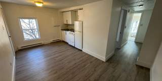 2-Bed 1-Bath Apartment in Rittenhouse Sq Gallery 1