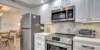 225 Beach Road Gallery 26