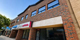 3214 W Lawrence Avenue Gallery 1