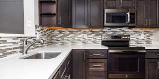 The Ashberry Gallery 85