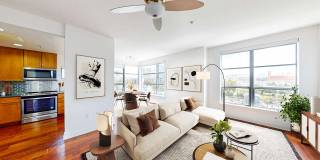 Edgewater Gallery 13
